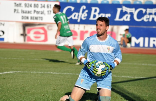 Marc Vito omple el buit de Ginard a la porteria de la Unió Esportiva Olot