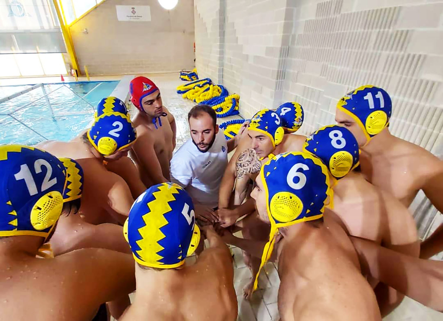 L'absolut de waterpolo del CN Olot comença el camí cap a l'ascens a Primera Catalana