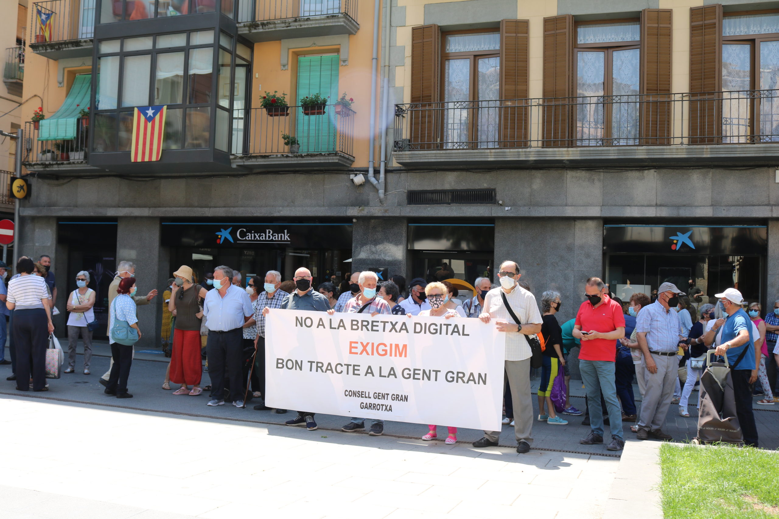 La Garrotxa pica la cresta a les entitats bancàries