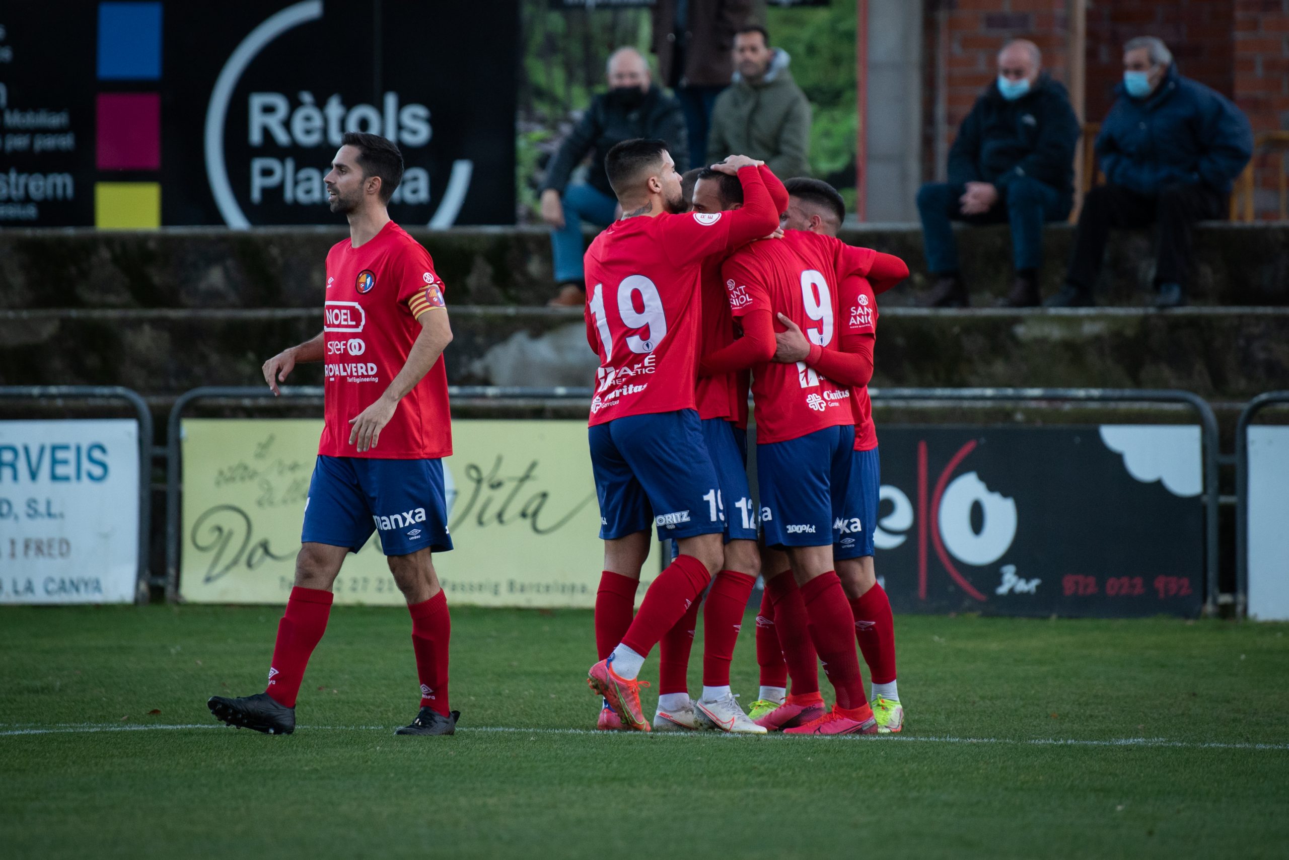 Sergi Raset confirma al 'Tercer Temps' que la Unió Esportiva Olot fitxarà un lateral dret